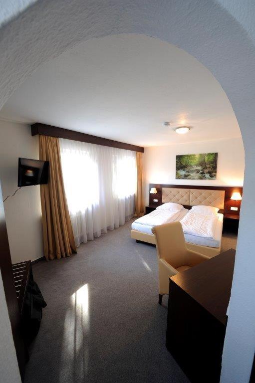 Hotel Zur Post Steimbke Bagian luar foto
