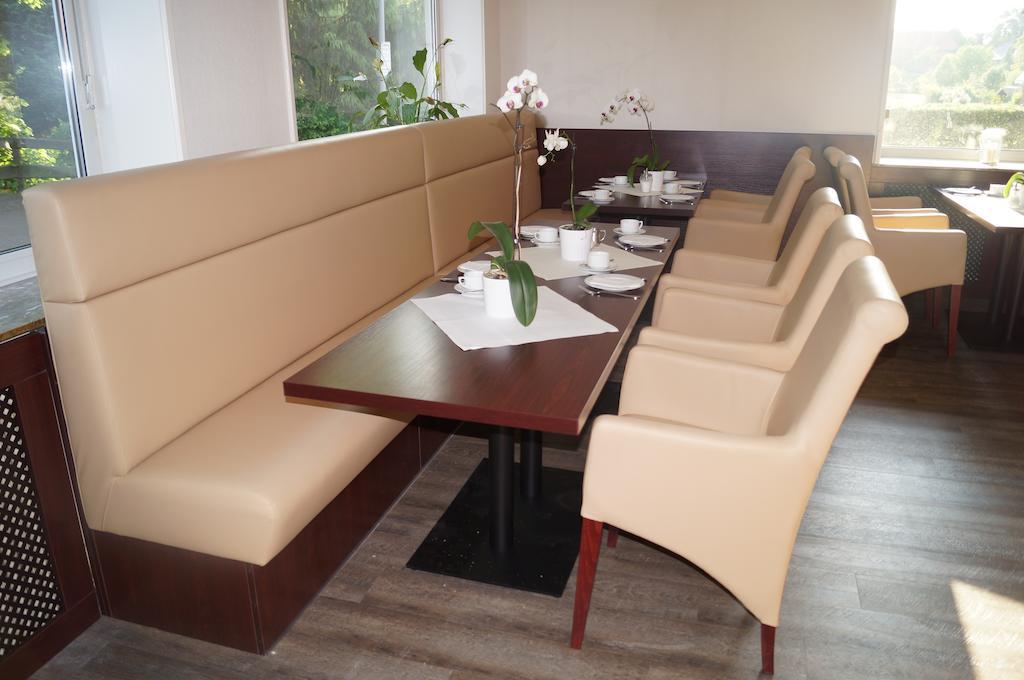 Hotel Zur Post Steimbke Bagian luar foto